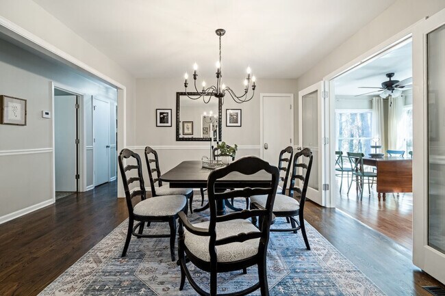 Building Photo - 17 Rock Crest Cir SE