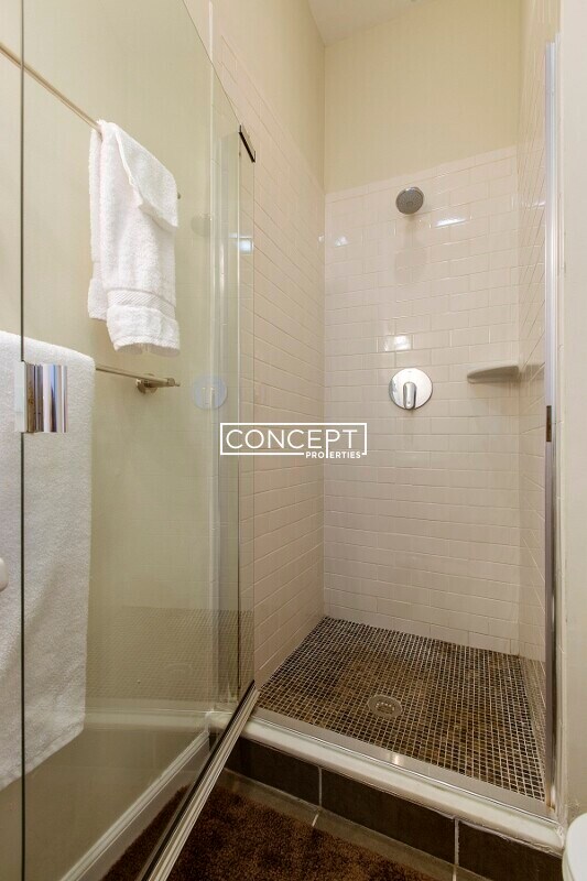 Building Photo - 237 Northampton St