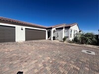 Building Photo - 1533 Franklin Ln