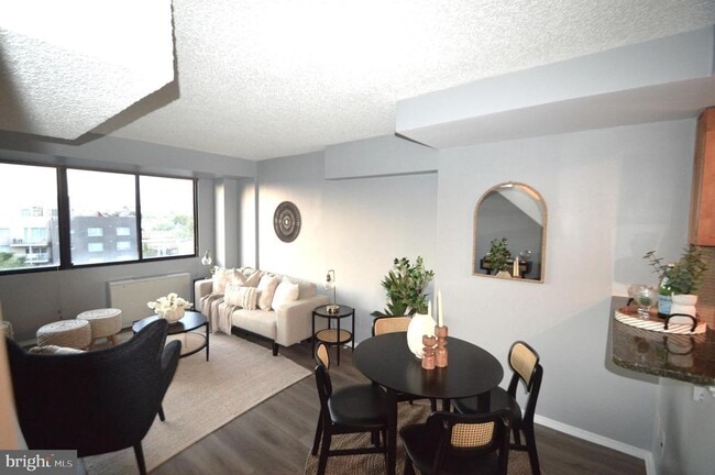 Building Photo - 1245 13th St NW