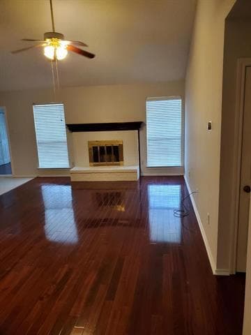 Building Photo - 1317 Lakeshore Dr