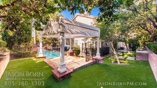 Building Photo - 22322 Cairnloch St