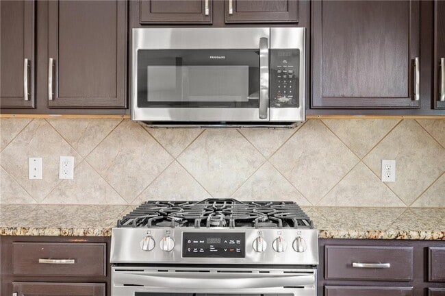 Building Photo - 20224 Merlin Falcon Trail