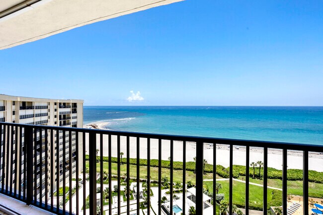 Building Photo - 200 Ocean Trail Way