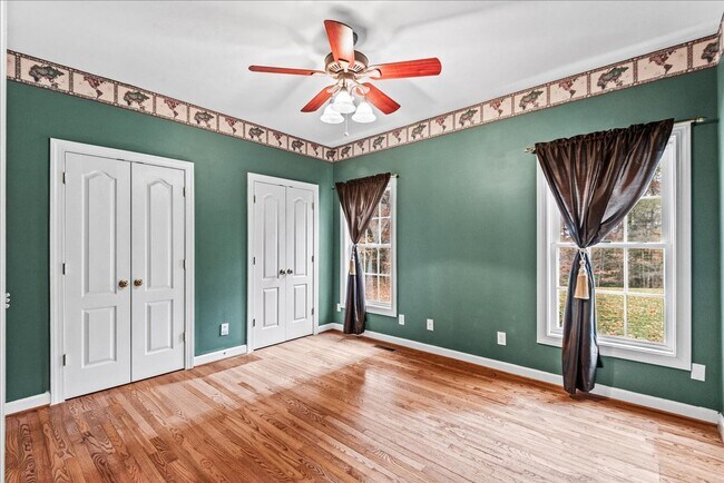 Building Photo - **Charming 3-Bedroom Rambler on 3 Acres in Scenic Stafford** NO HOA