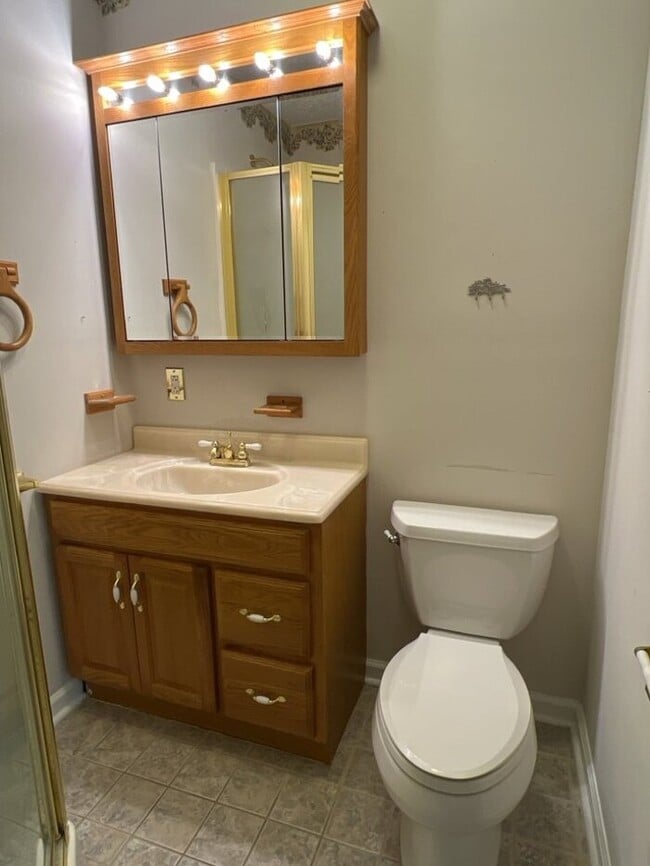 Building Photo - 115 Lancashire Rd