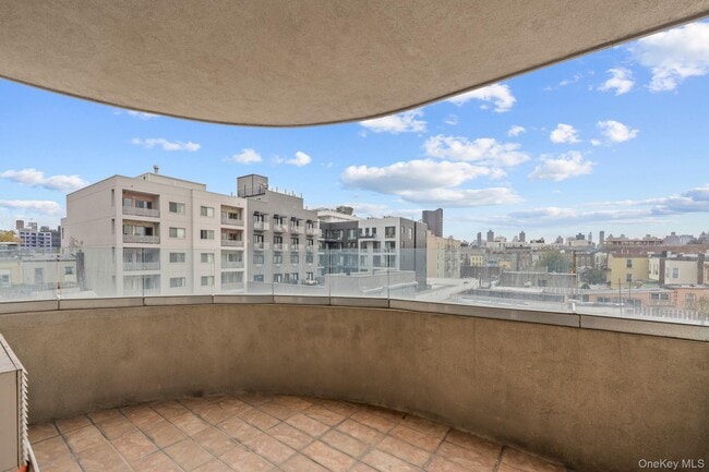 Building Photo - 30-80-80 21st St