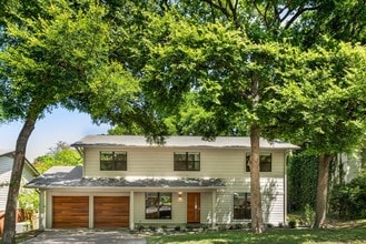 Building Photo - 1708 Fawn Dr