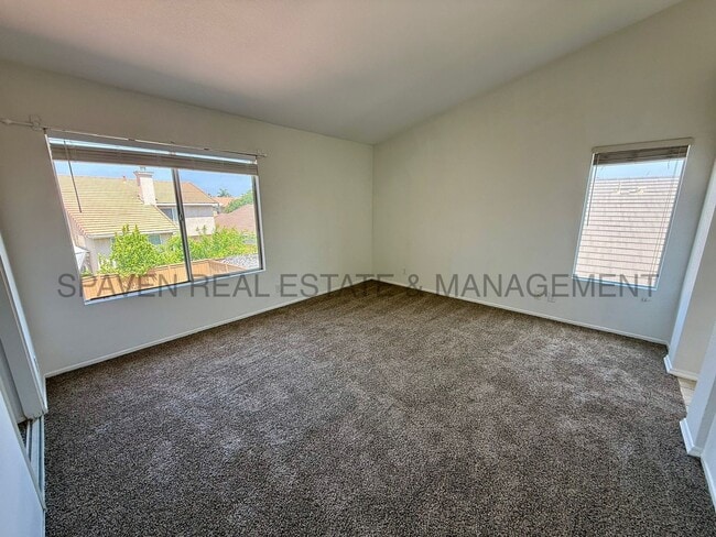 Building Photo - Two Story Orangecrest Home