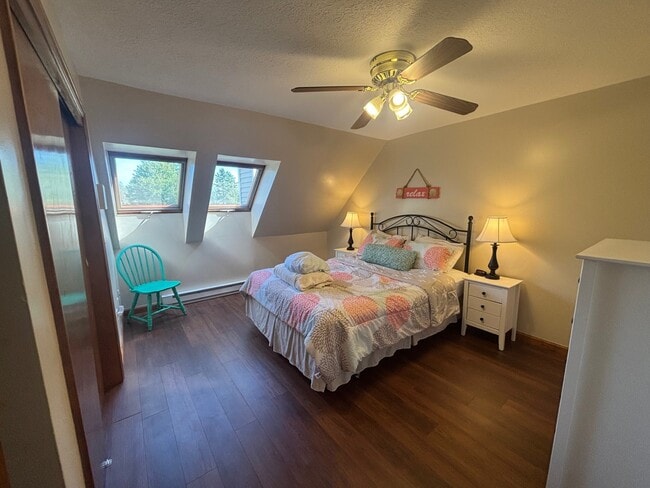 Building Photo - 14 Songbird Ln