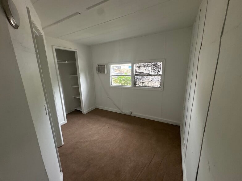 Building Photo - 920 Boardwalk Ln