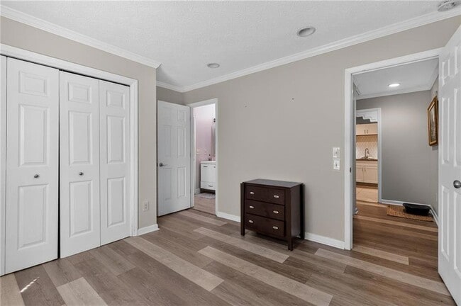 Building Photo - 4053 Cooper Ridge Ct SE