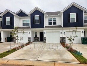 Building Photo - 810 Sandbach Rd
