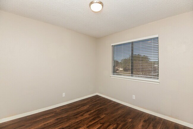 Building Photo - 8701 Elbe Trail