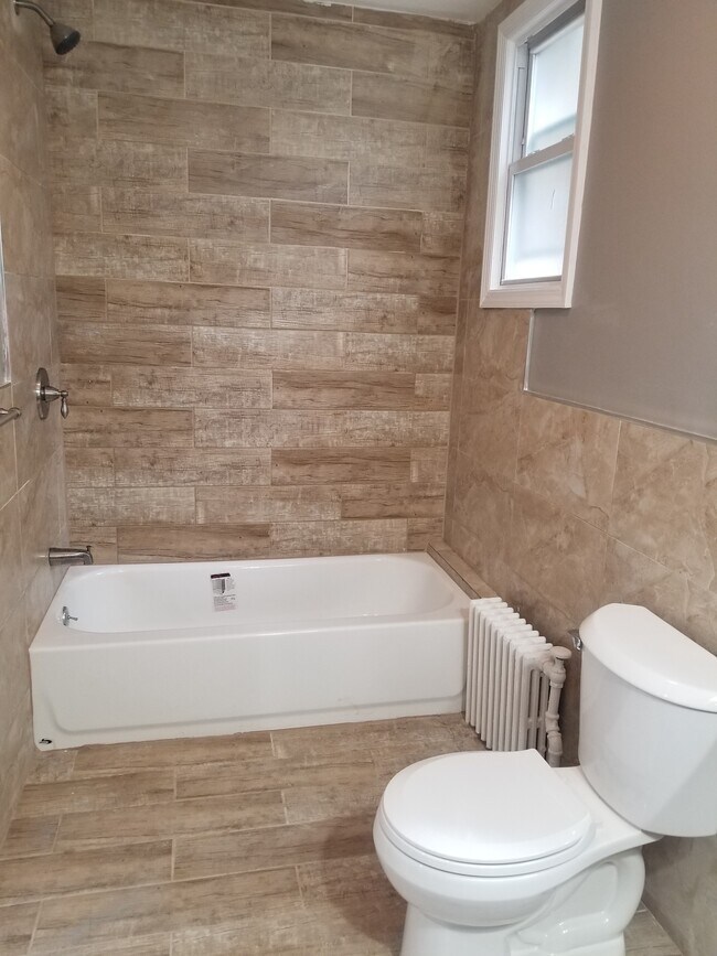 Building Photo - 108 Park Ave