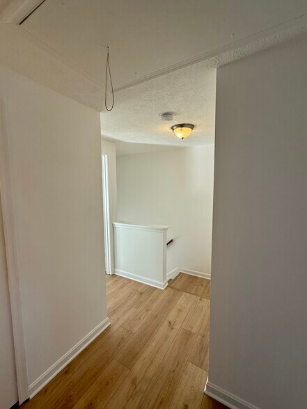 Building Photo - 1475 Mobley Ct