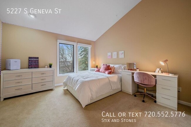 Building Photo - 5227 S Geneva St