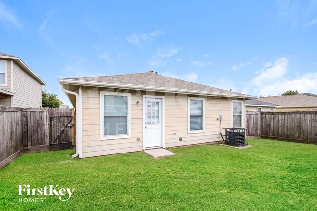Building Photo - 21231 Wortham Oaks Dr