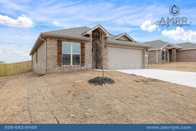 Building Photo - New Beginnings Start with AMRR: Beautiful 4 Bedroom Home in Highfill Near Bentonville!