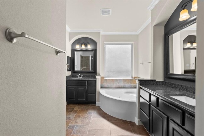 Building Photo - 28211 Green Forest Bluff Trail