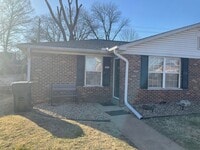 Building Photo - 111 Winthrop Dr