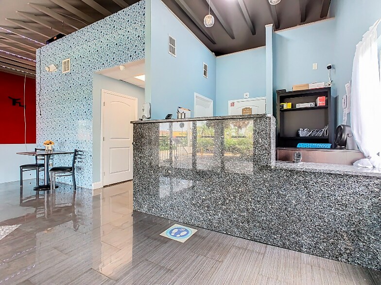 Building Photo - 44199 US-27