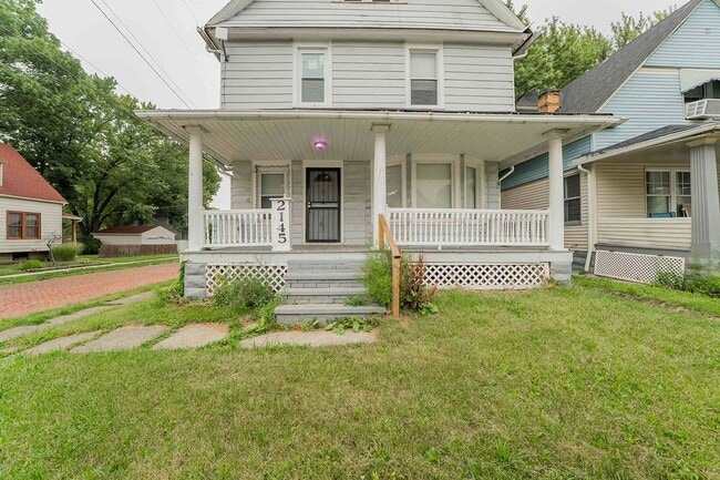 Building Photo - 2145 W 100th St