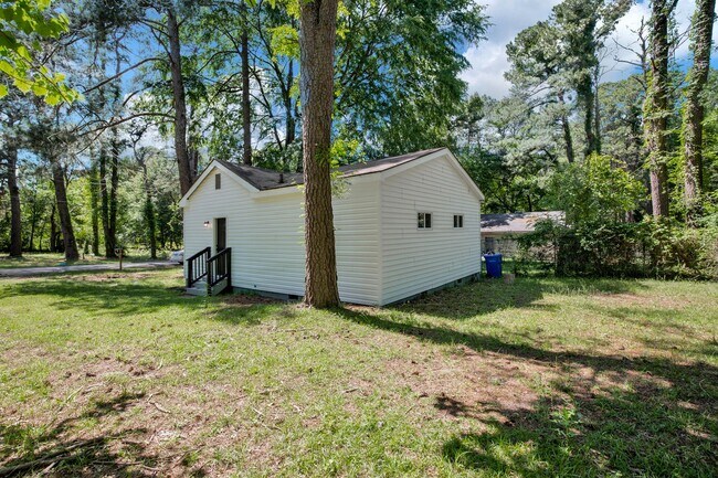 Building Photo - 5112 Cannon St