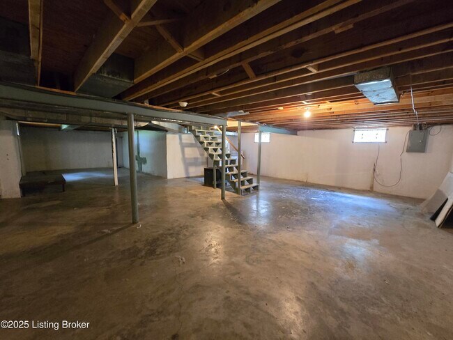 Building Photo - 9313 Le Beau Ct