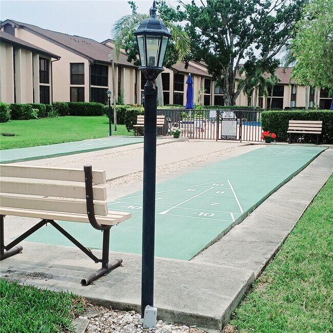 Building Photo - 6191 Timberlake Dr