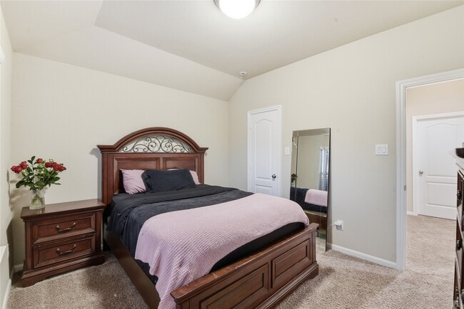 Building Photo - 6818 Aspen Peak Dr