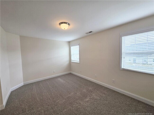 Building Photo - 173 Weston Woods St