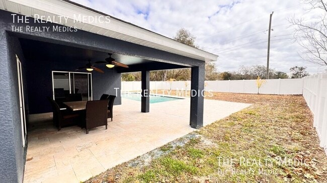 Building Photo - 2239 Wolf Ridge Ln