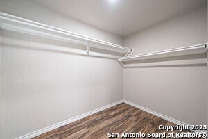 Building Photo - 1118 St James St