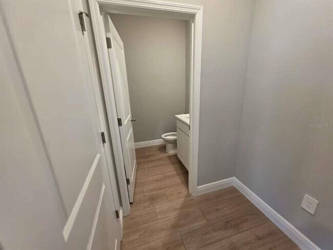 Building Photo - 2212 Sienna Spruce St