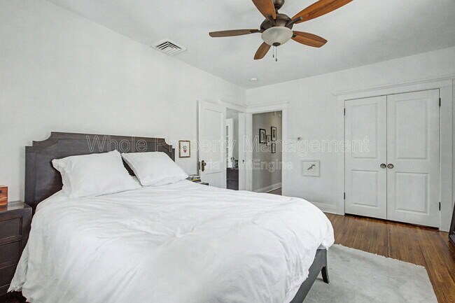 Building Photo - 449 Lafayette St