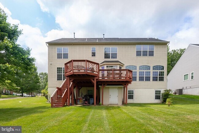 Building Photo - 12310 Houndwood Way