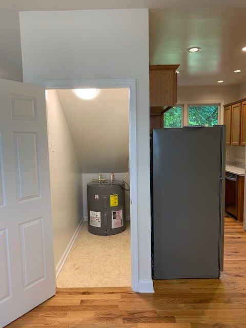 Building Photo - 493 Yonah Ave