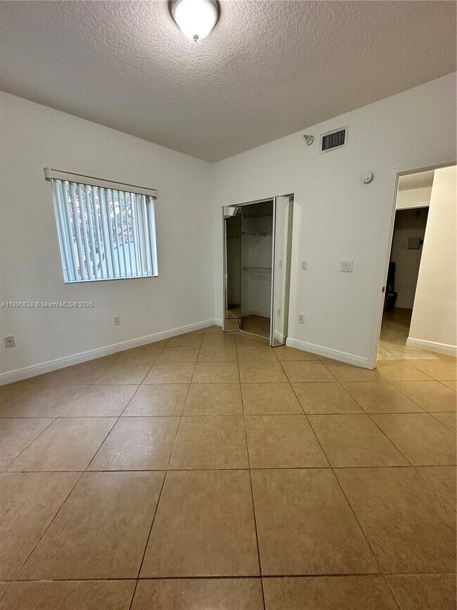 Building Photo - 10700 NW 66th St