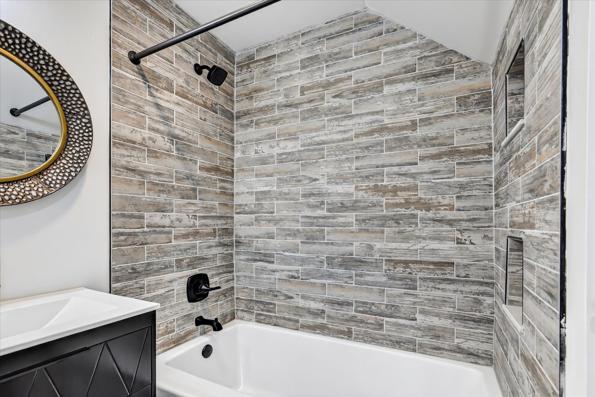 Building Photo - 509 McDonald St