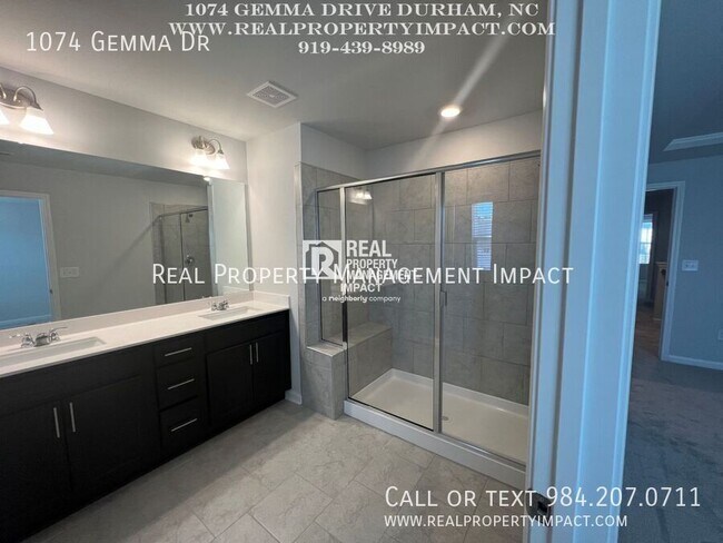 Building Photo - 1074 Gemma Dr