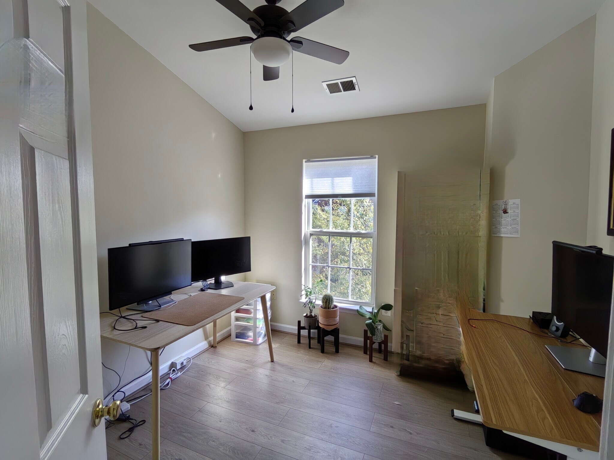 Building Photo - 43458 Laidlow St