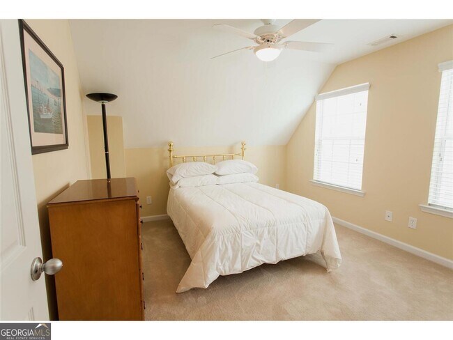 Building Photo - 235 Turnbridge Cir