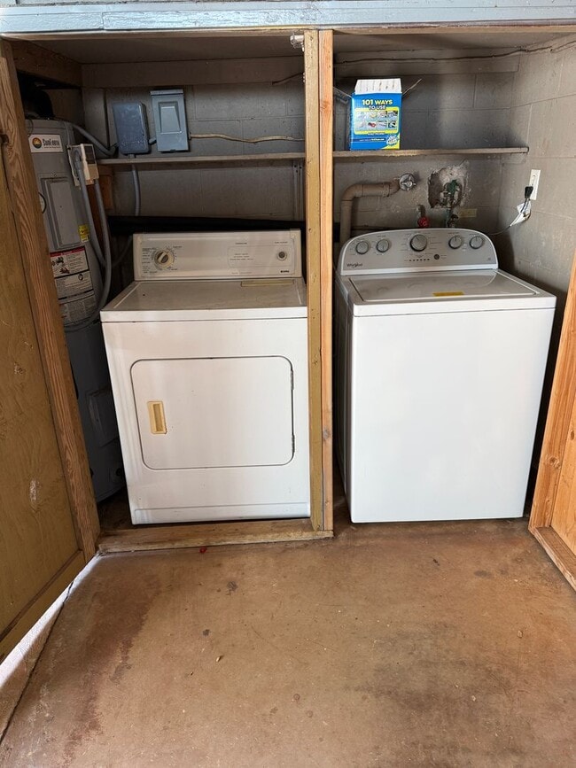 Building Photo - Ewa Beach Townhouse