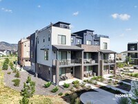 Building Photo - 9695 Browns Peak Cir