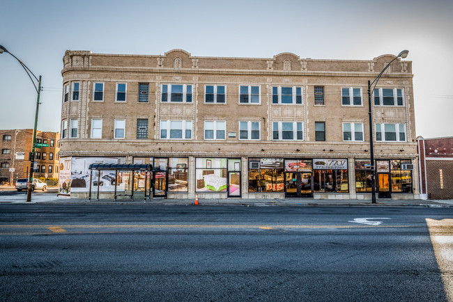 Building Photo - 7701 S Ashland