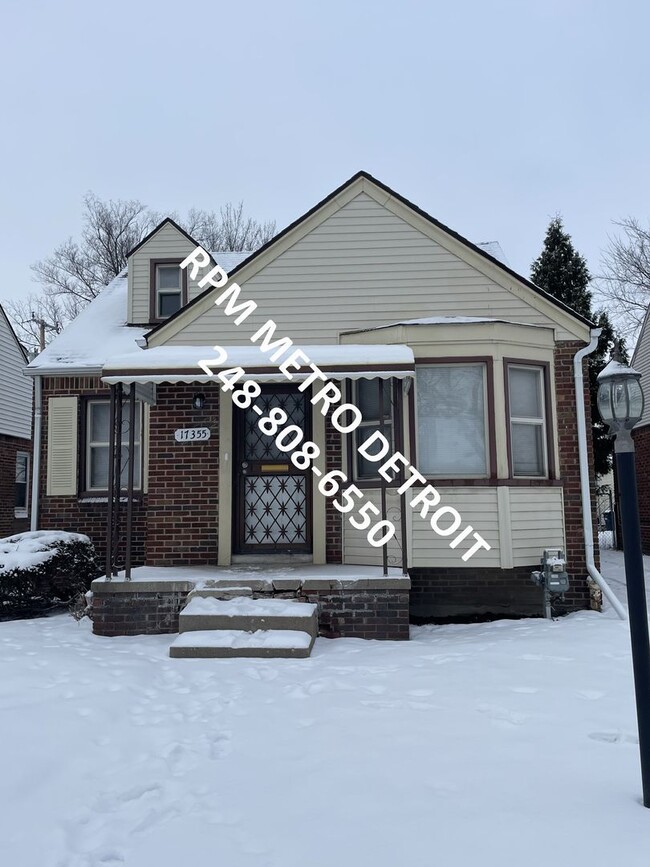 Primary Photo - Move in Ready home in Detroit