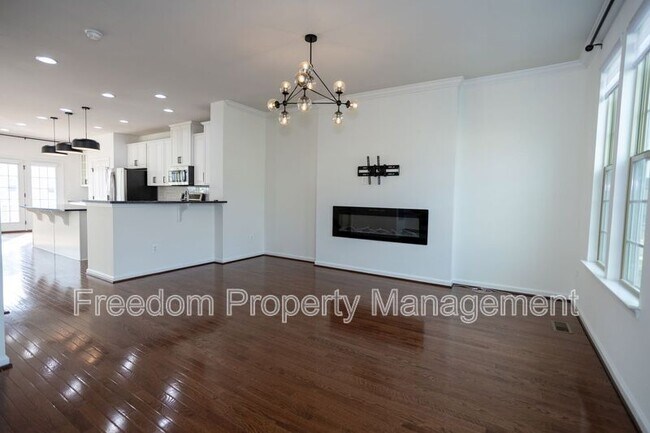 Building Photo - 2023 Serviceberry Rd