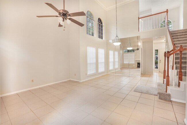 Building Photo - 4918 Maple Brook Ln