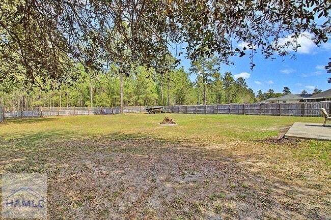 Building Photo - 220 Jackson Ave NE